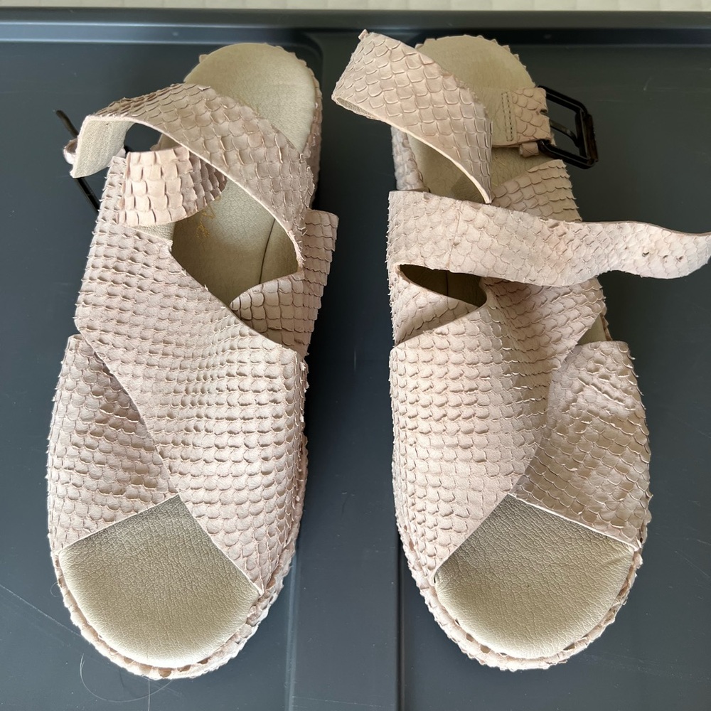 Matisse Cream Sandals with Crossover Straps